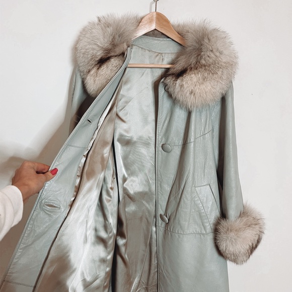 Gorgeous vintage leather and fur coat trench - Picture 3 of 16